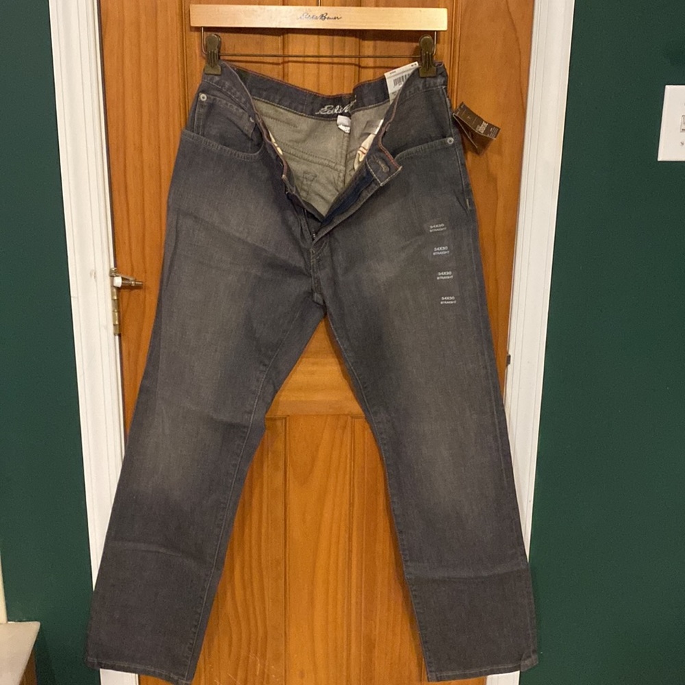 NWT Eddie Bauer Flex Super Soft Jeans for men in a graphite wash. 34x30 - Picture 3 of 5
